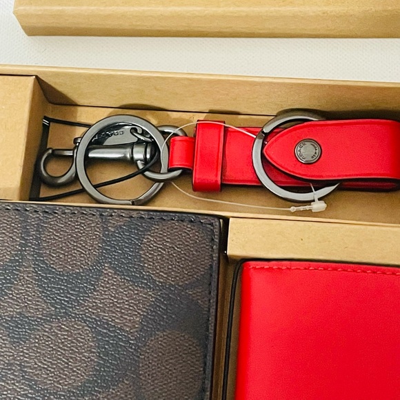 NWT Coach Boxed 3 in 1 Wallet Gift Set in Colorblock Signature Canvas - Picture 5 of 7